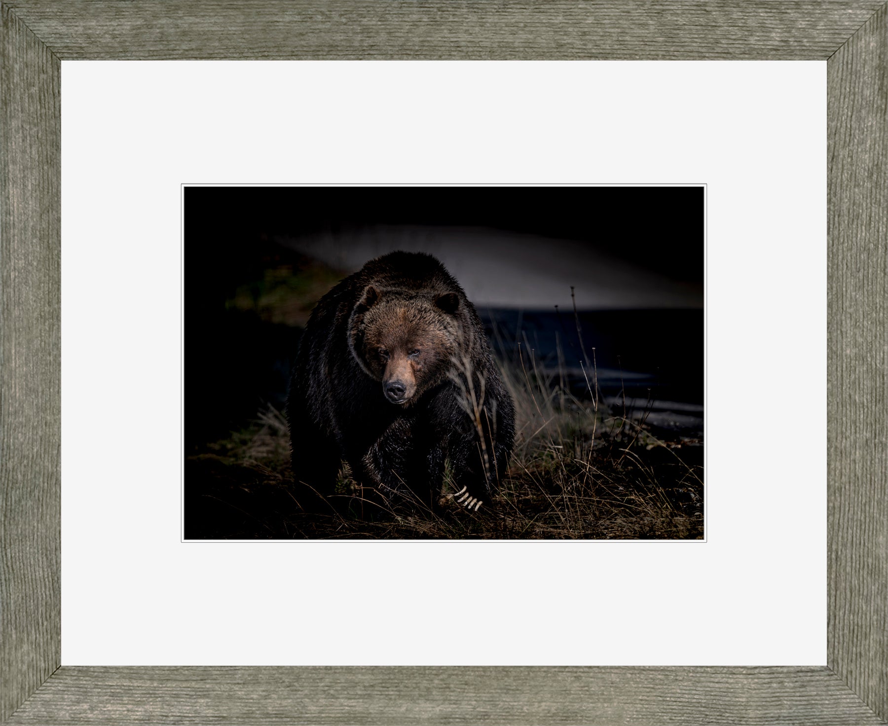 Canadian Wood Frame Grey/White Mat
